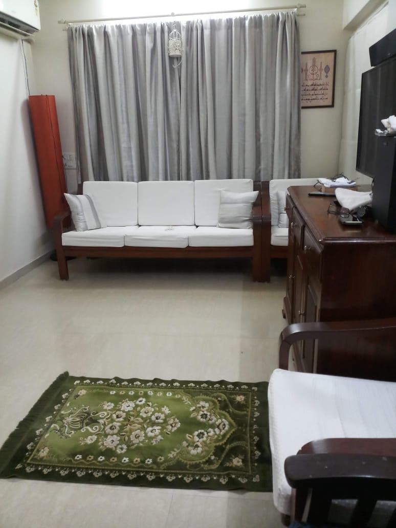 1 BHK Apartment for Sale in Bandra West Mumbai