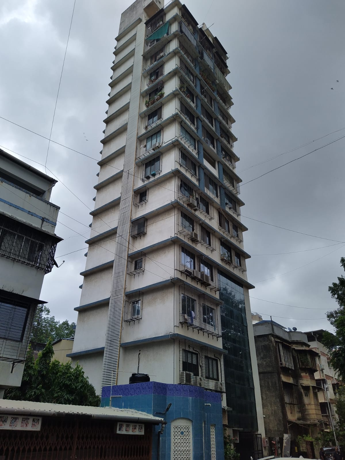 1 BHK Apartment for Sale in V S  Marg Mumbai