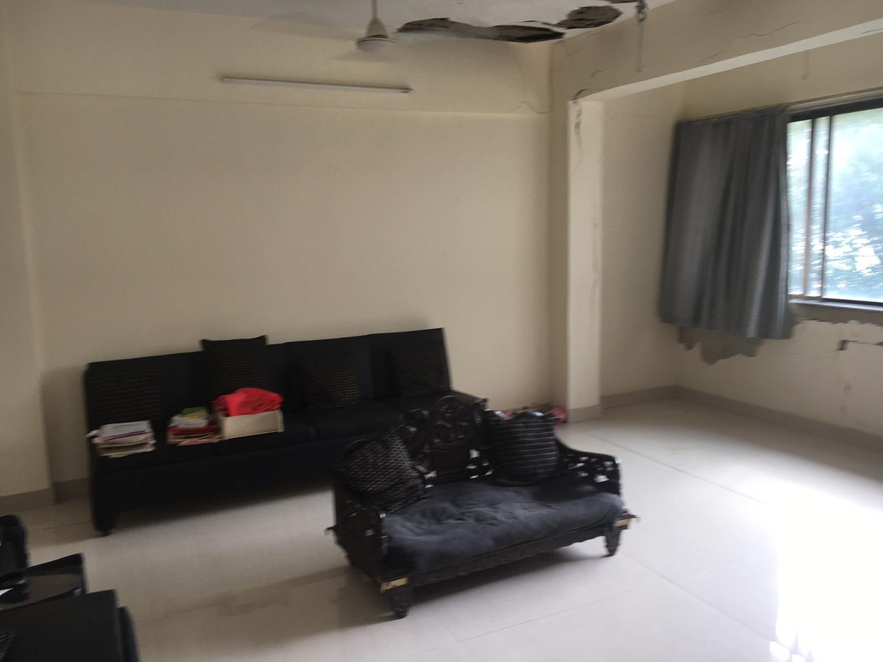 2 BHK Apartment for Rent in Nepeansea Road Mumbai