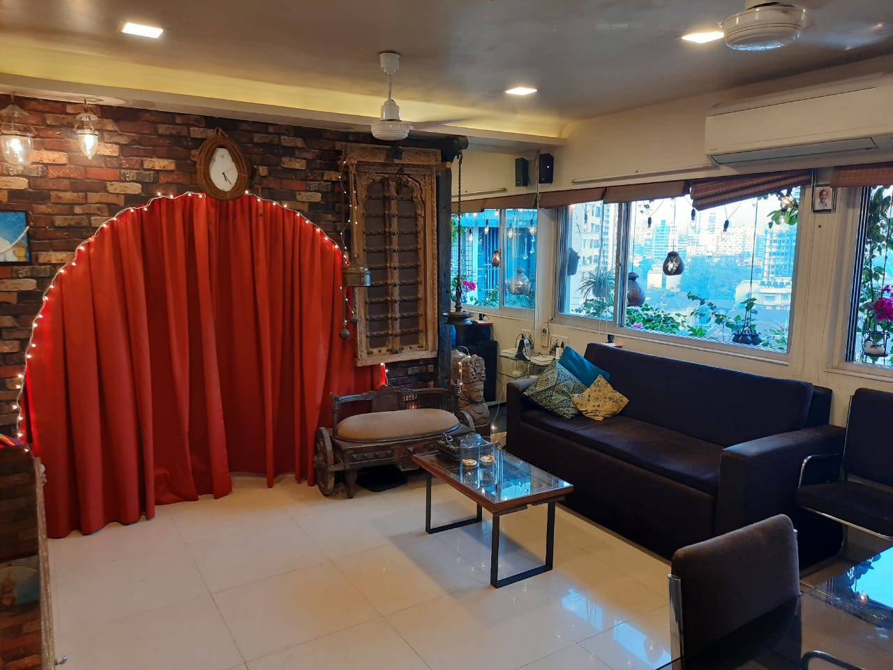 1 BHK Apartment for Sale in Gamadia Rd Mumbai
