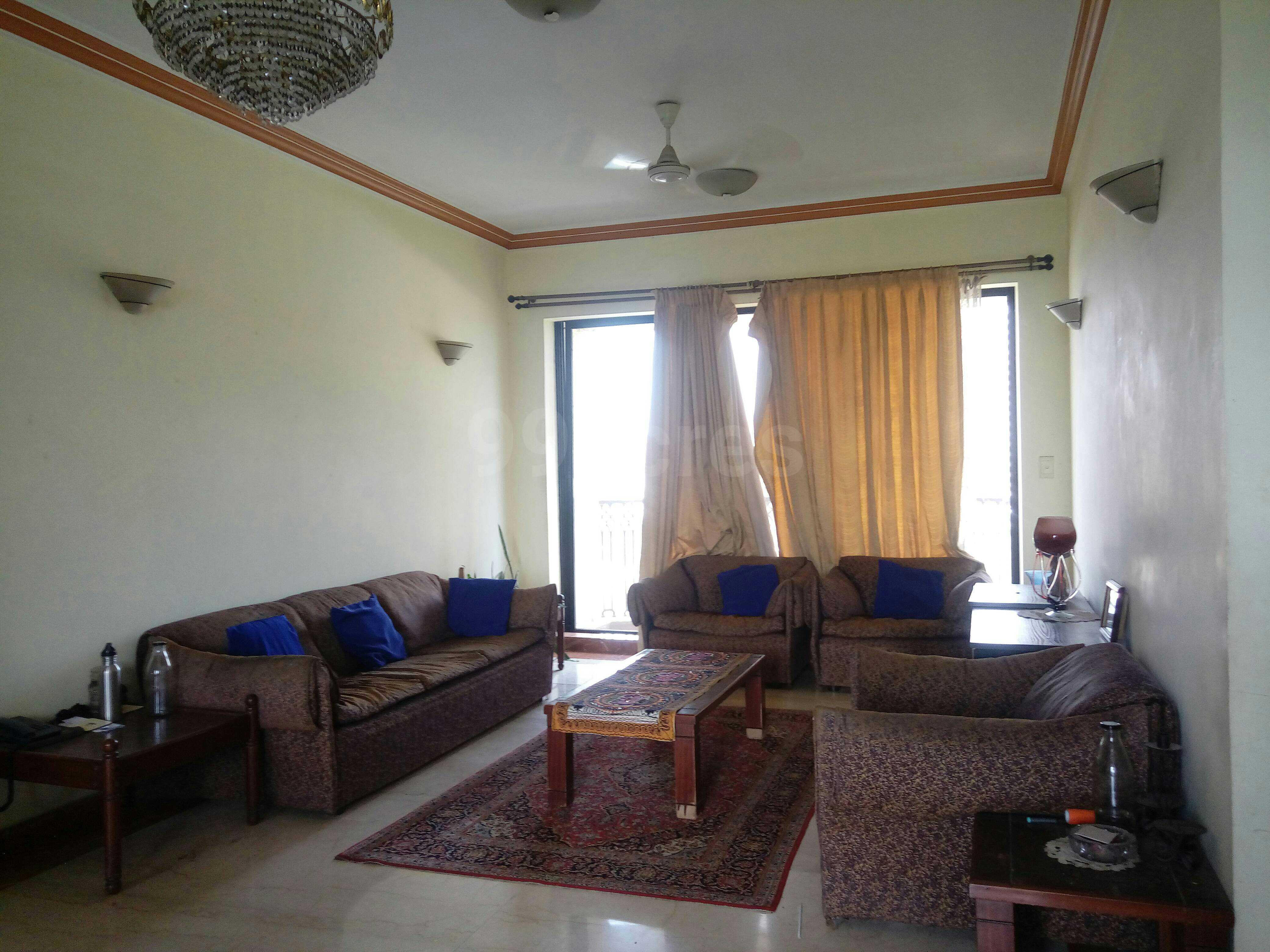 4 BHK Apartment for Sale in Andheri West Mumbai