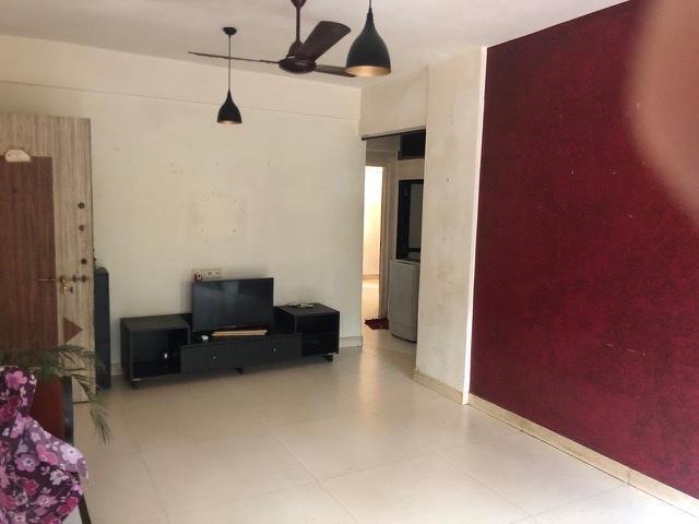 2 BHK Apartment for Rent in Sherly Rajan Road Mumbai