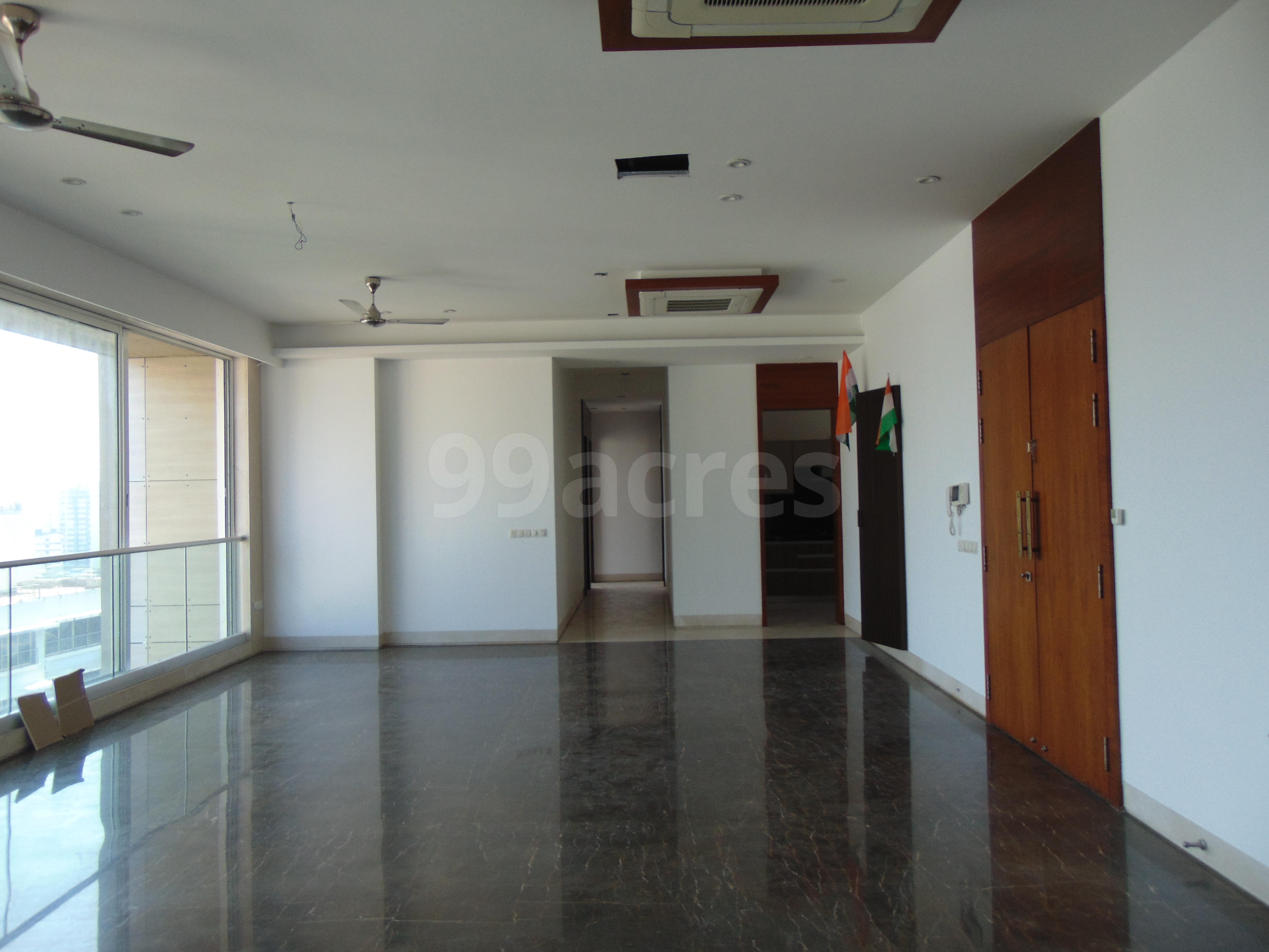 5 BHK Apartment for Rent in 2nd Hasnabad Lane Mumbai
