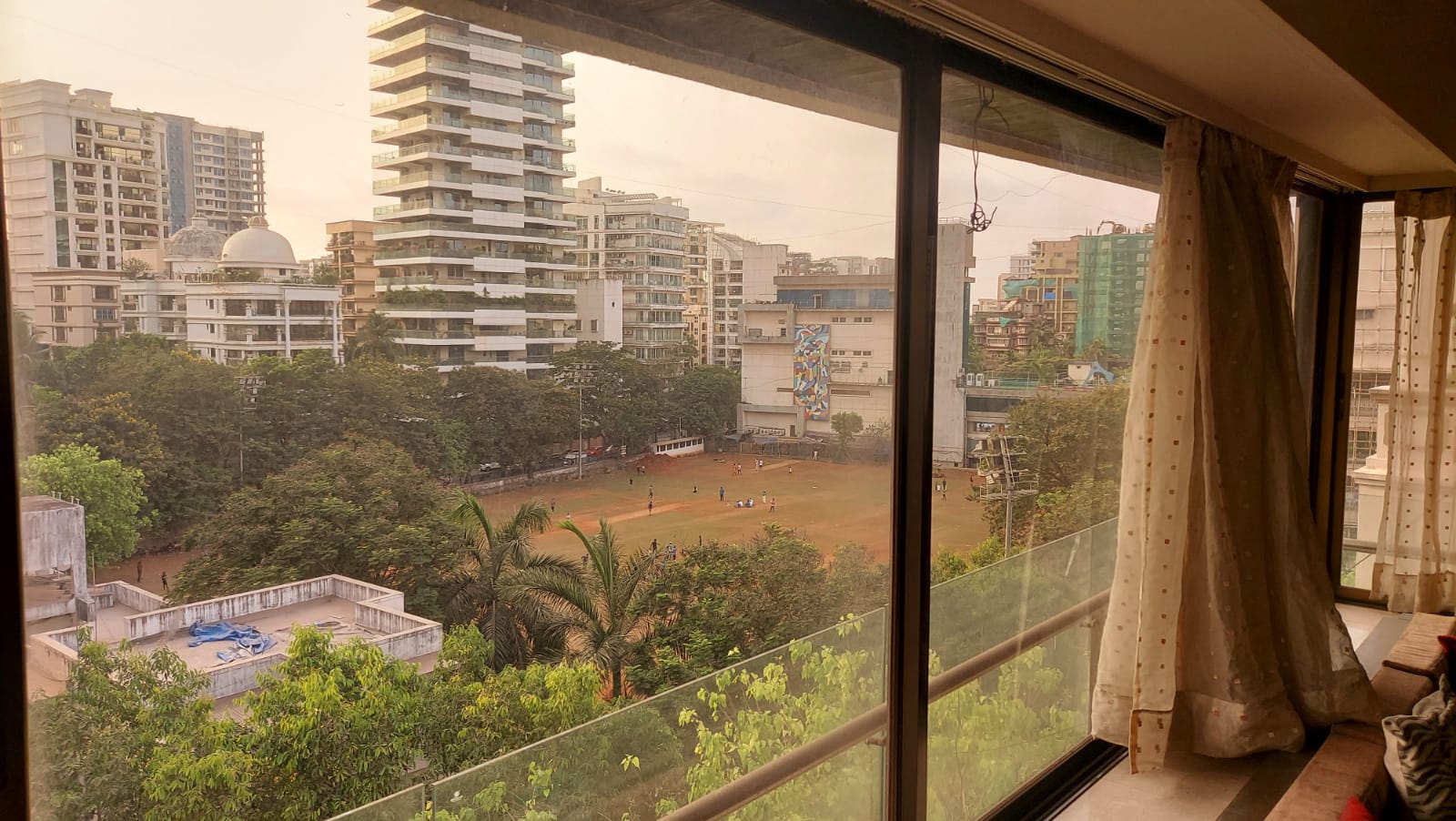 4 BHK Apartment for Rent in 15th Road Mumbai