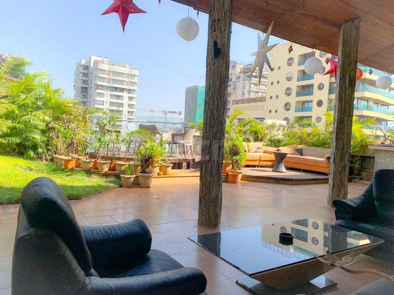 3 BHK Apartment for Sale in Bandra West Mumbai