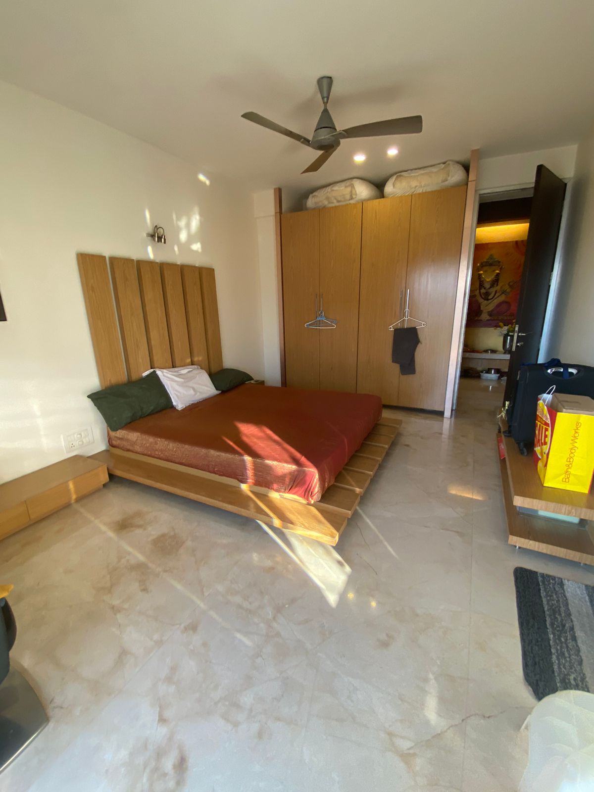 3 BHK Apartment for Rent in Central Avenue Road Mumbai