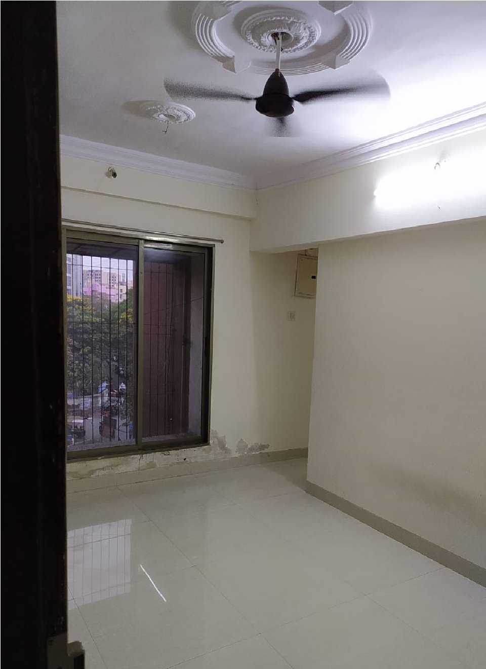 2 BHK Apartment for Sale in Vakola Mumbai