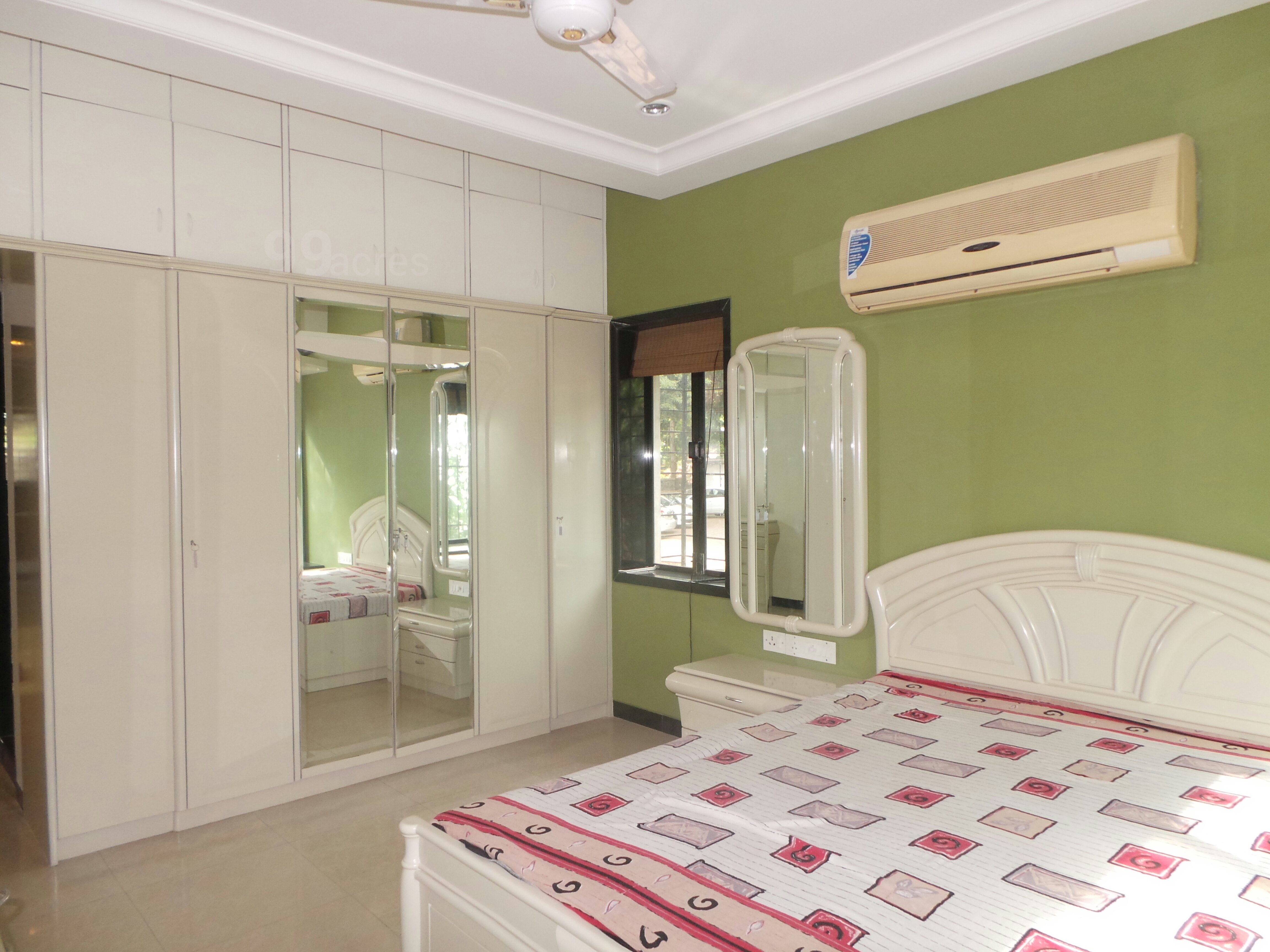 3 BHK Apartment for Rent in Carter Road Mumbai