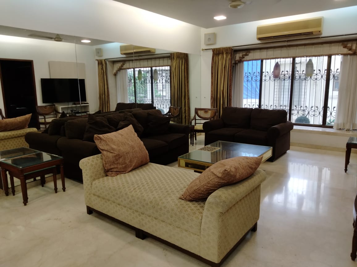 4 BHK Apartment for Rent in Khar West Mumbai