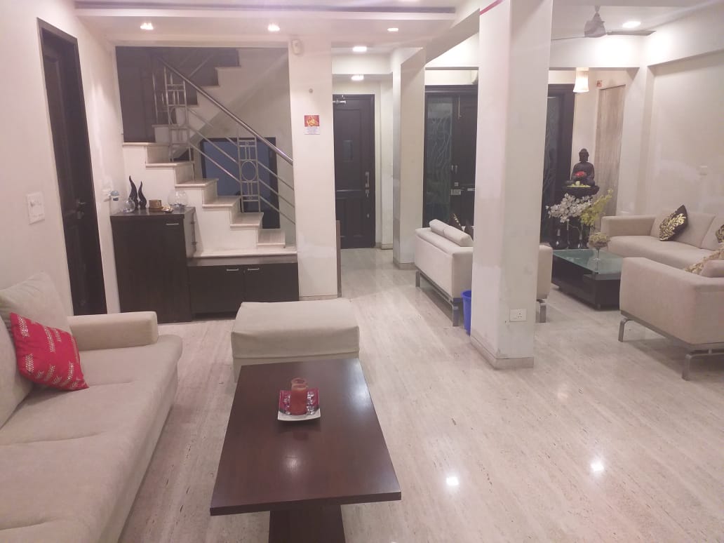 5 BHK Apartment for Rent in 16th Road Mumbai