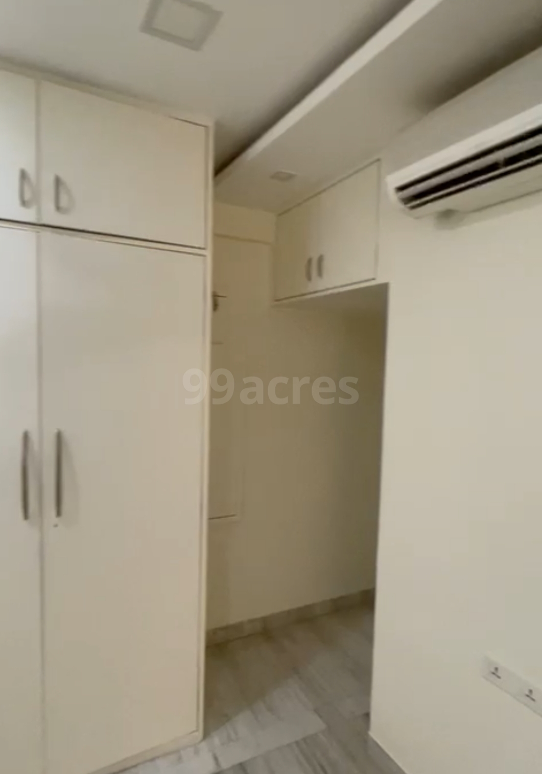 2 BHK Apartment for Sale in Almeida park Mumbai
