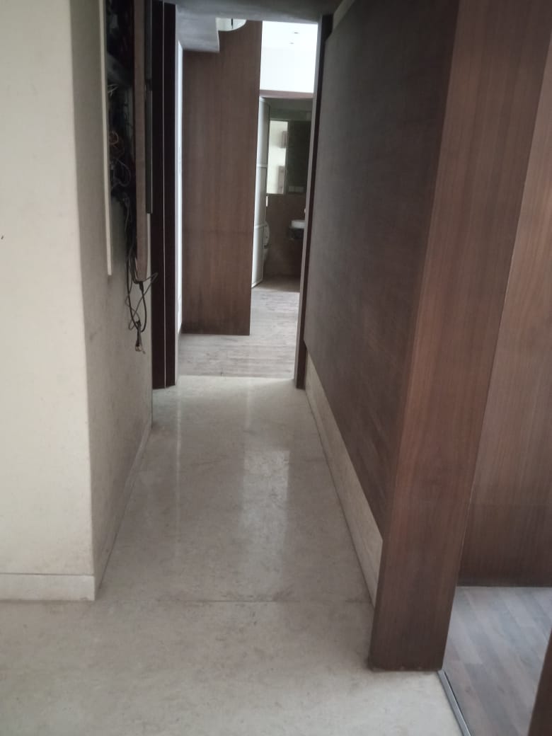 2 BHK Apartment for Sale in 2nd Hasnabad Lane Mumbai