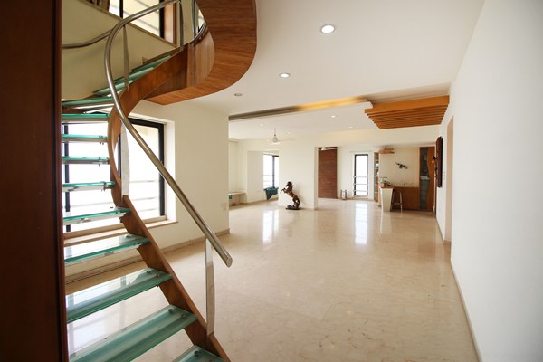 5 BHK Apartment for Sale in Bandstand Mumbai
