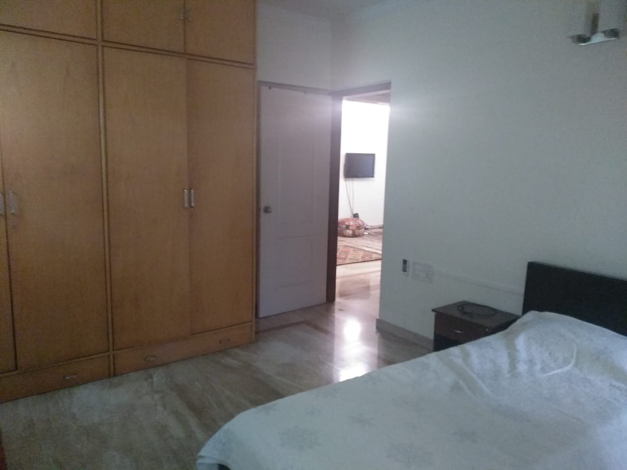 3 BHK Apartment for Rent in Khar West Mumbai