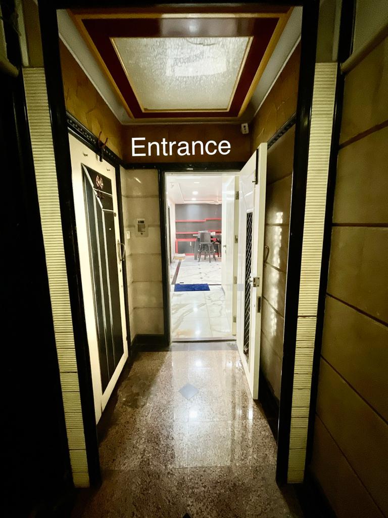 3 BHK Apartment for Sale in Andheri West Mumbai