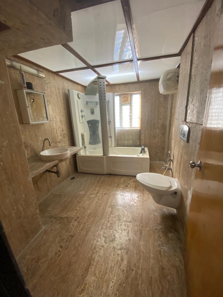 6 BHK Row House for Sale in Juhu Church Road Mumbai
