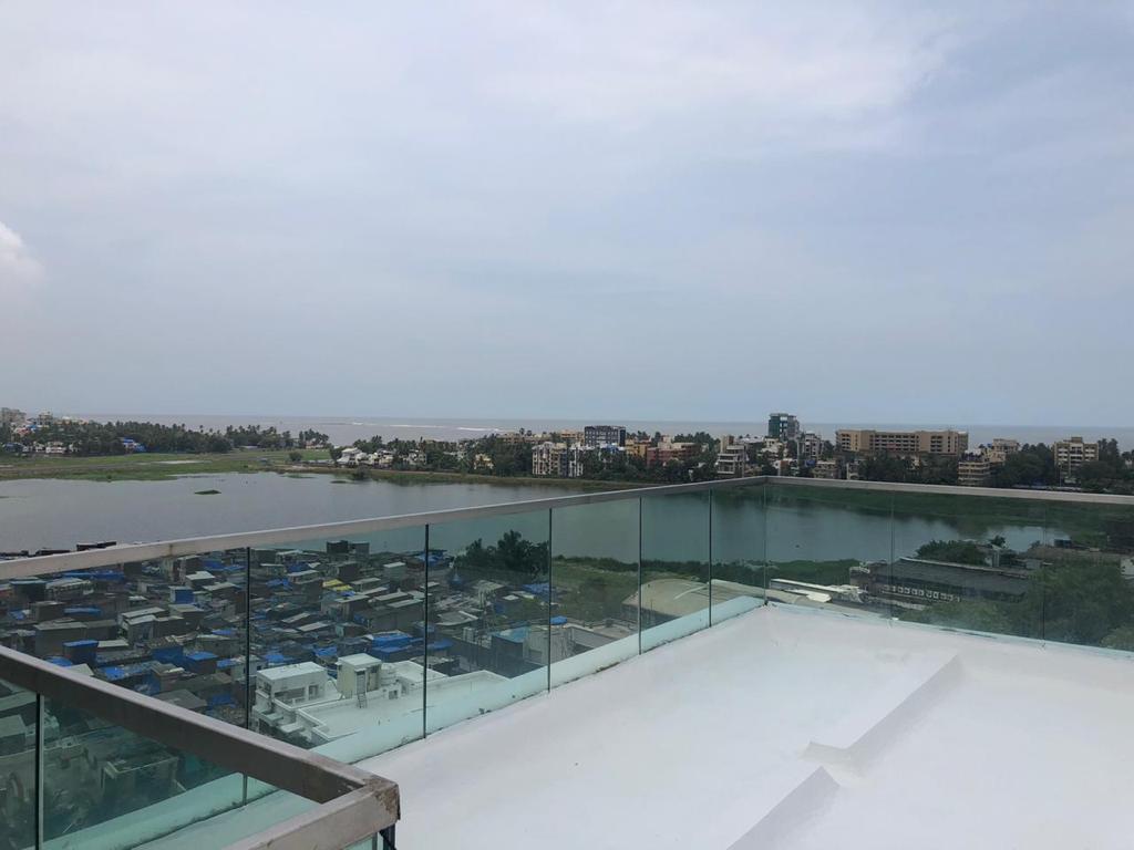 4 BHK Apartment for Rent in Juhu Mumbai