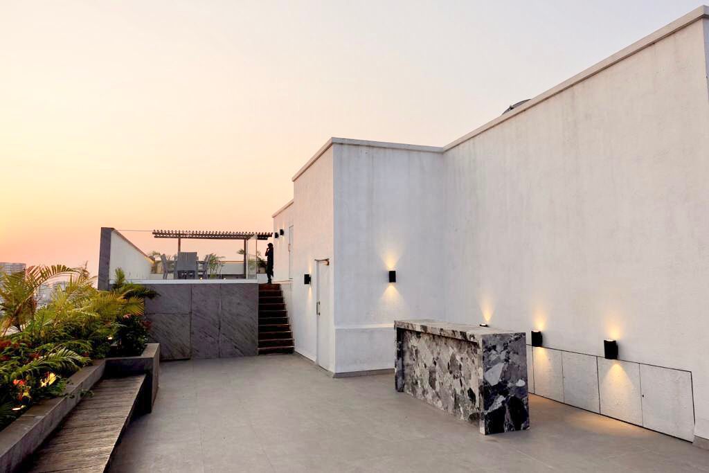 5 BHK Apartment for Rent in 10th  Road Mumbai