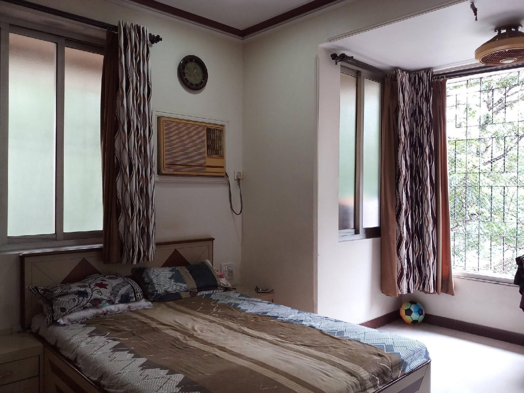 3 BHK Apartment for Sale in Bandra West Mumbai