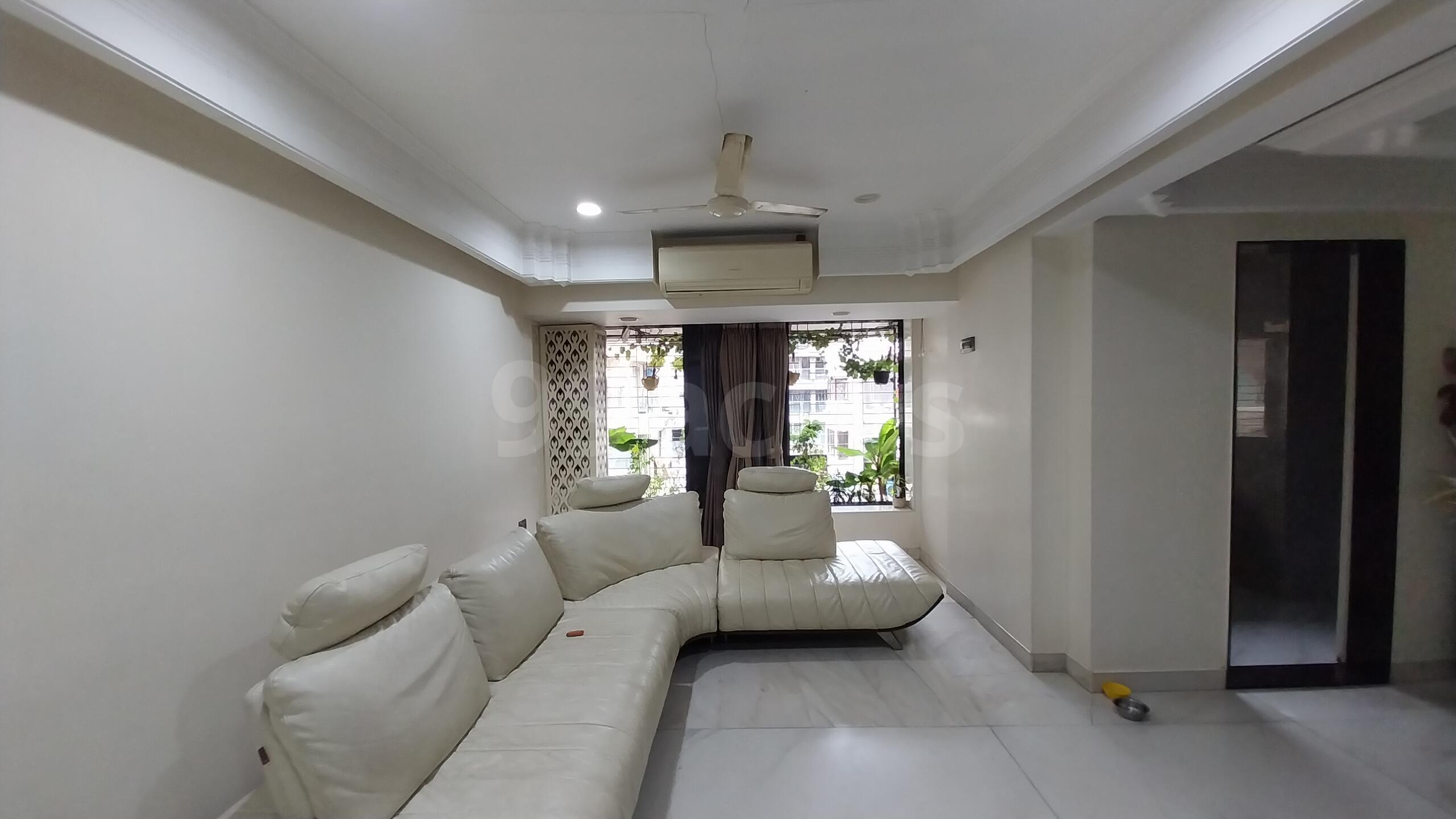 2 BHK Apartment for Sale in Khar West Mumbai