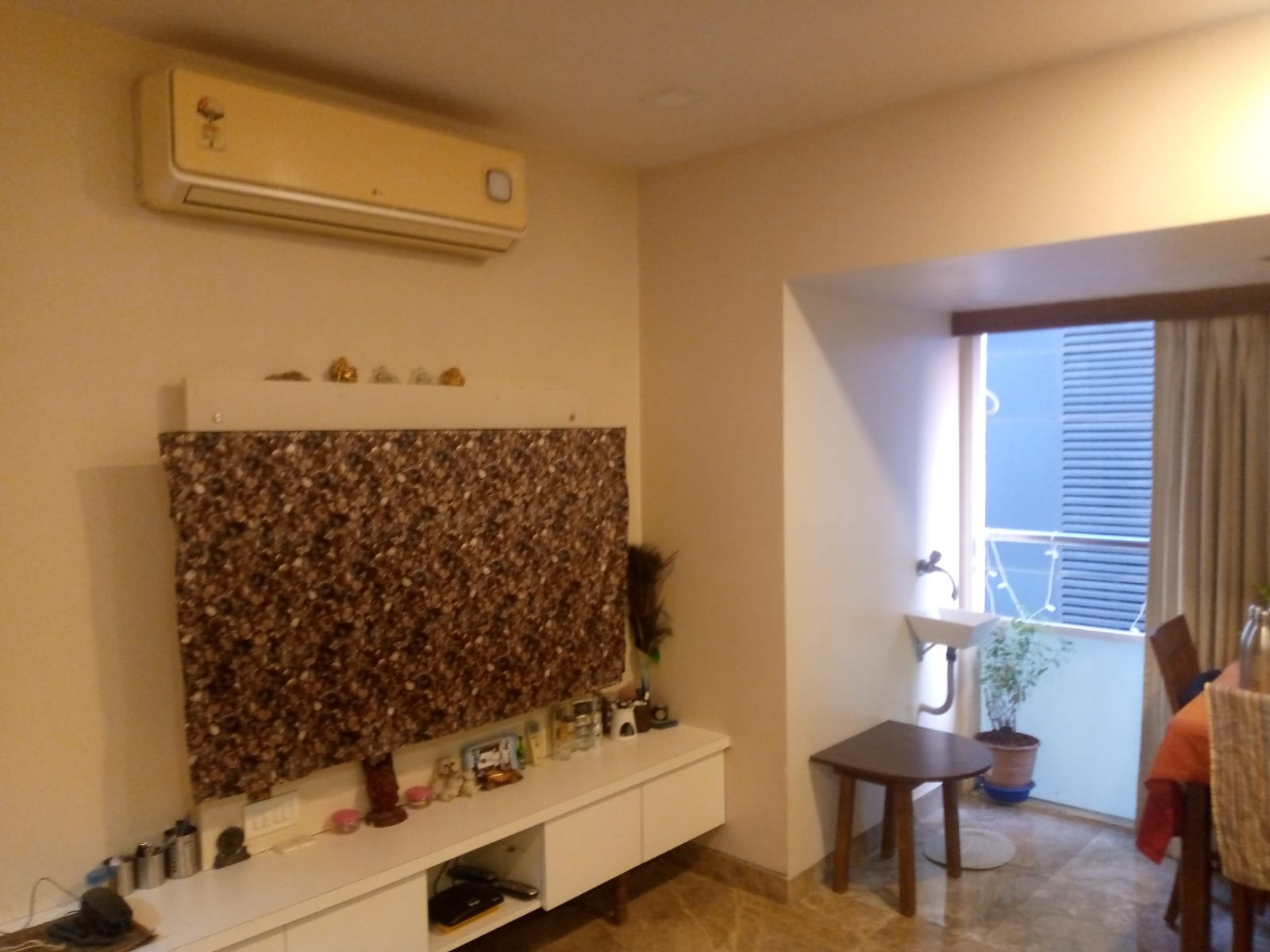 2 BHK Apartment for Sale in Khar West Mumbai