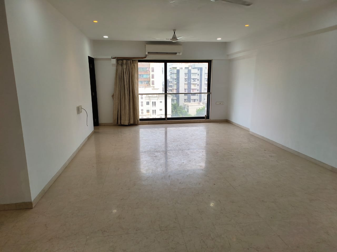 3 BHK Apartment for Sale in 16th Road Mumbai