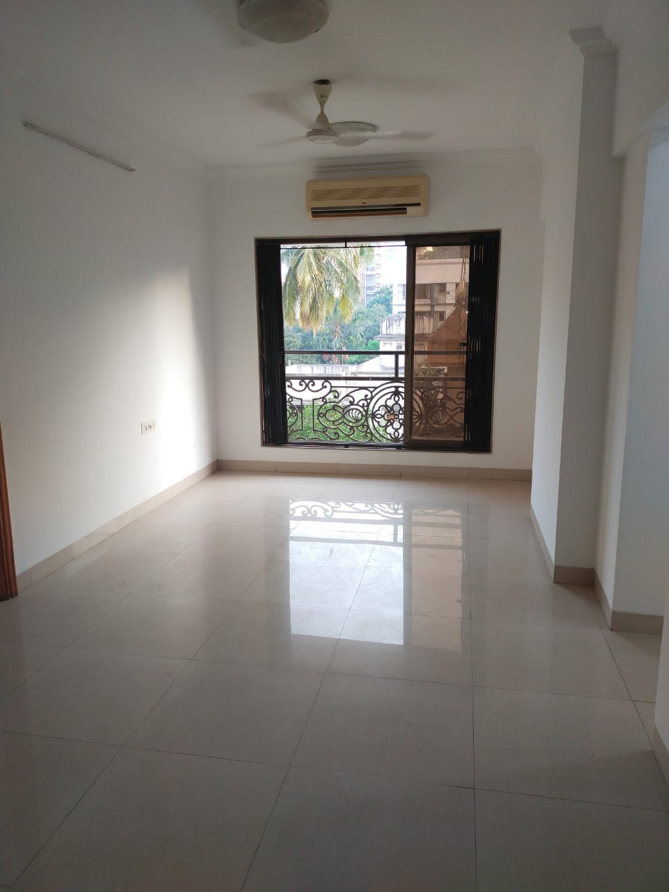 2 BHK Apartment for Sale in 10 Central Avenue Mumbai
