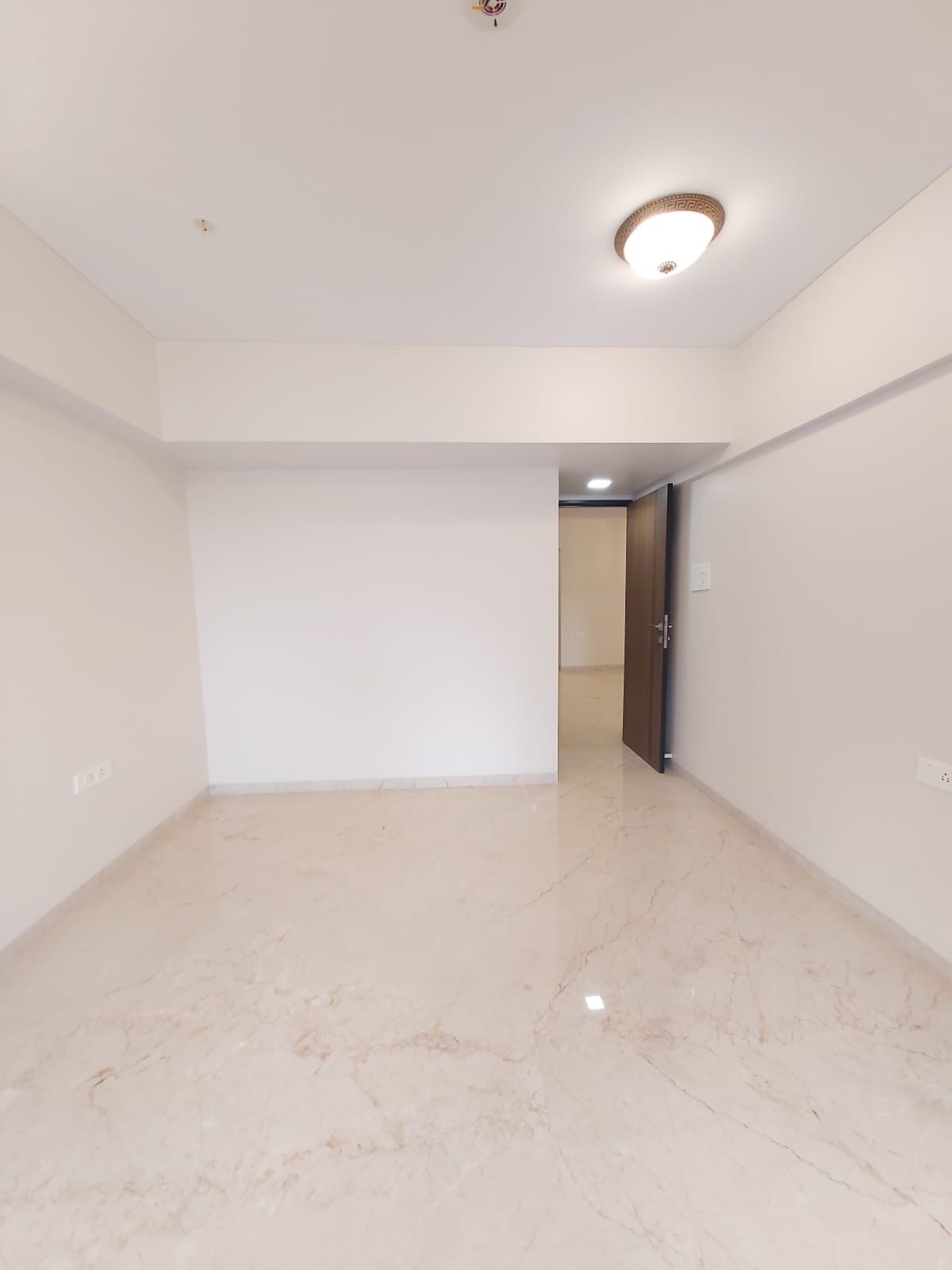3 BHK Apartment for Sale in Bandra West Mumbai