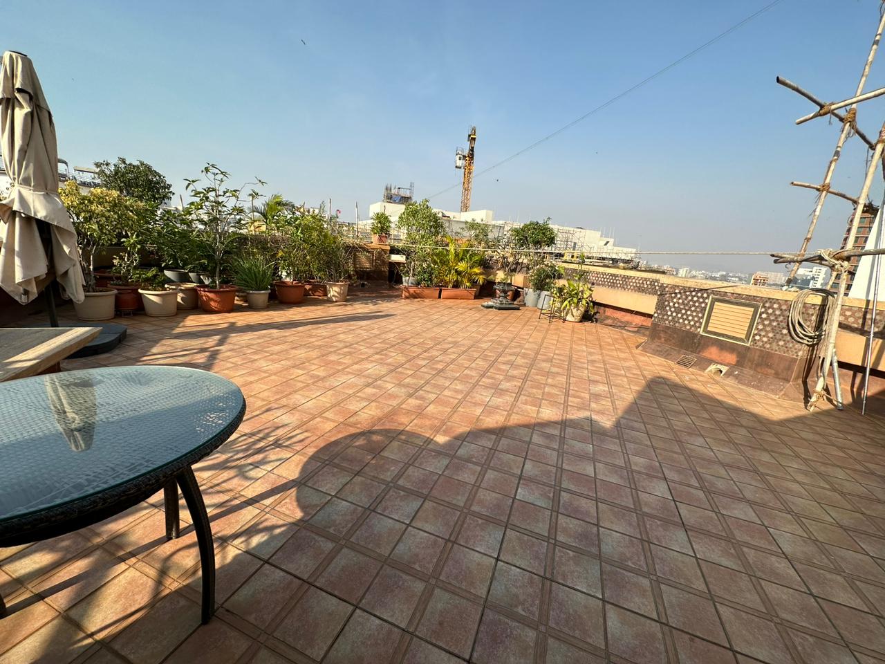 3 BHK Apartment for Sale in Almeida park Mumbai