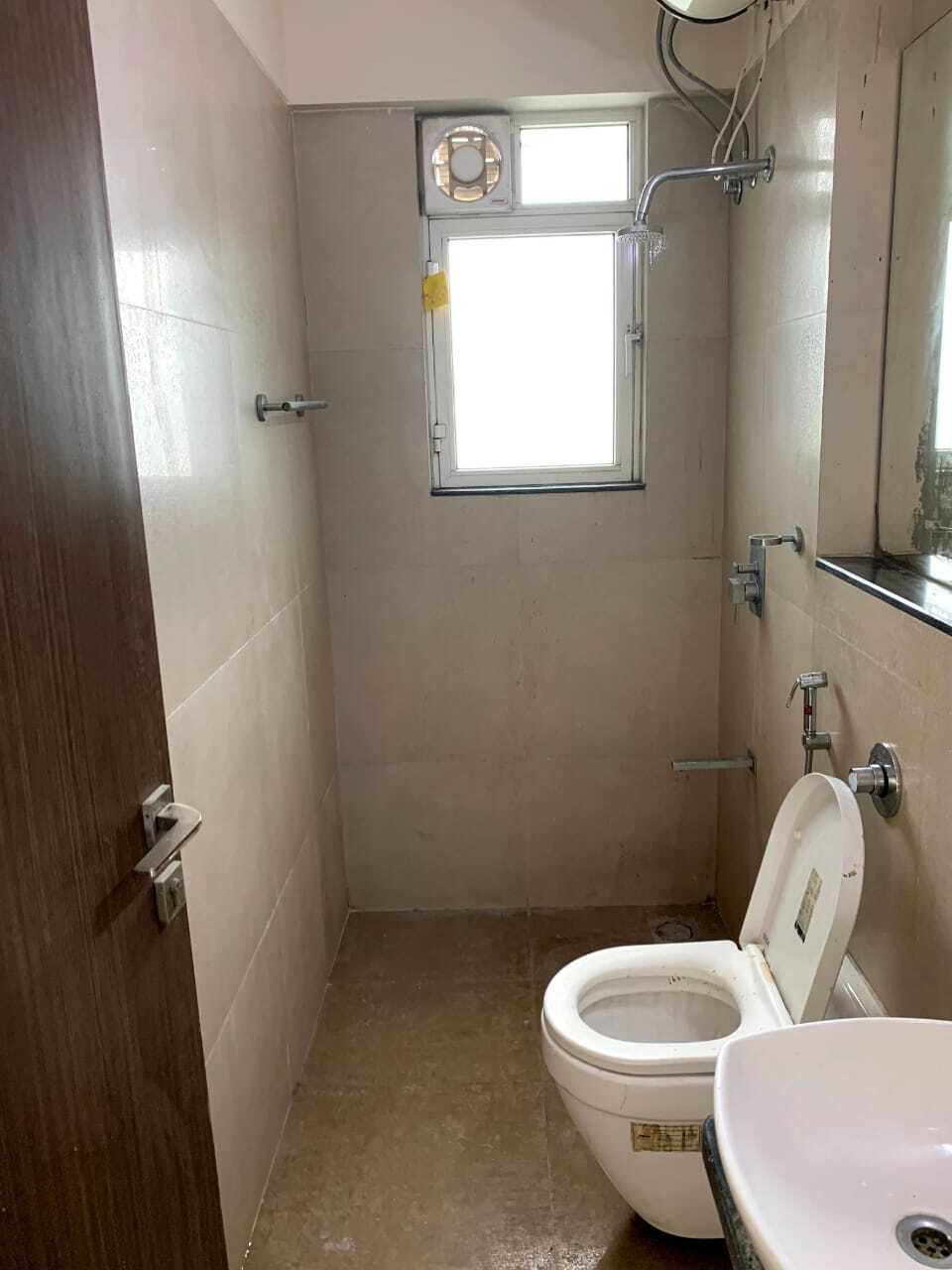 3 BHK Apartment for Sale in BKC Extention Road Mumbai