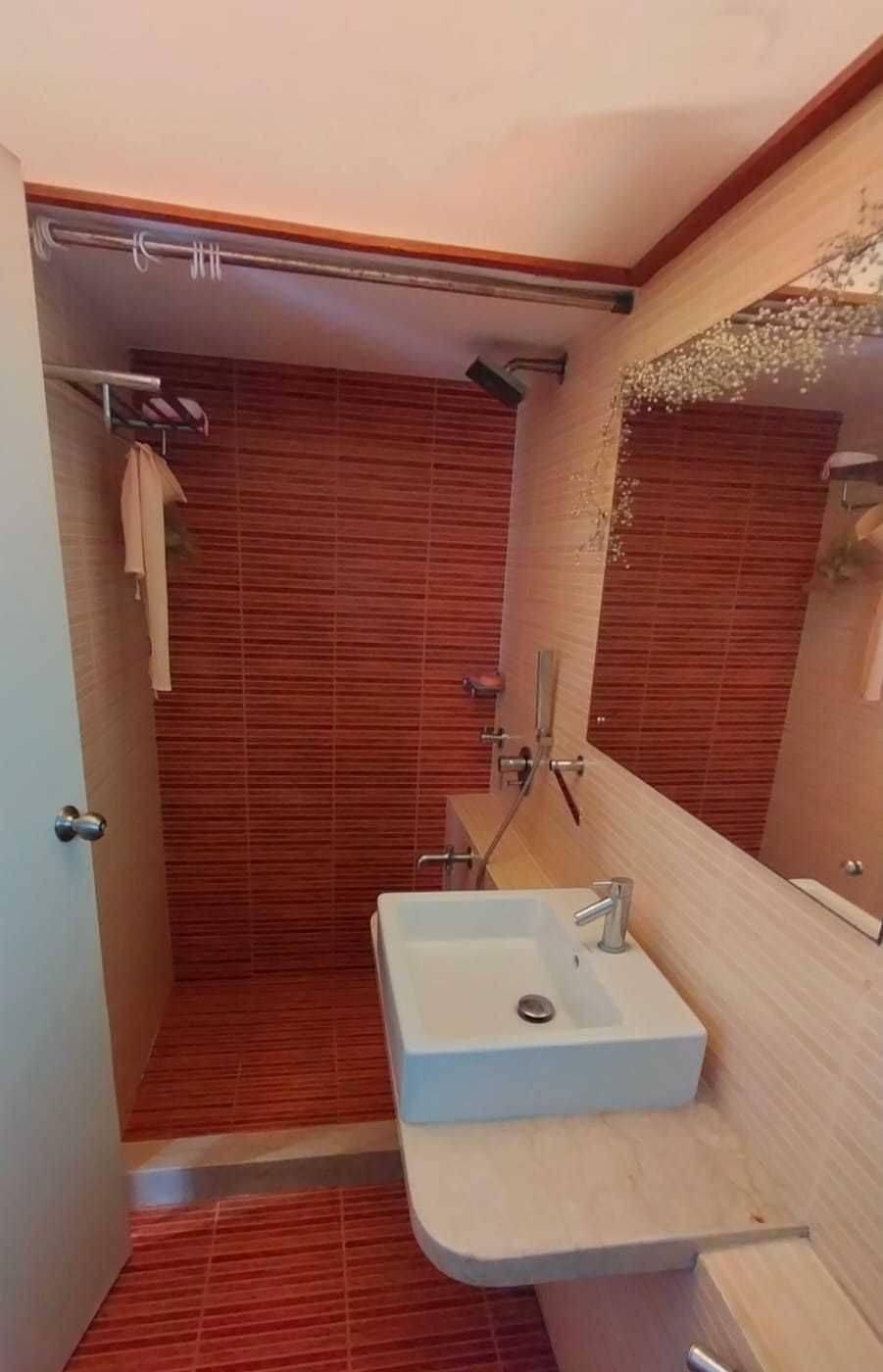3 BHK Apartment for Sale in Bandra West Mumbai
