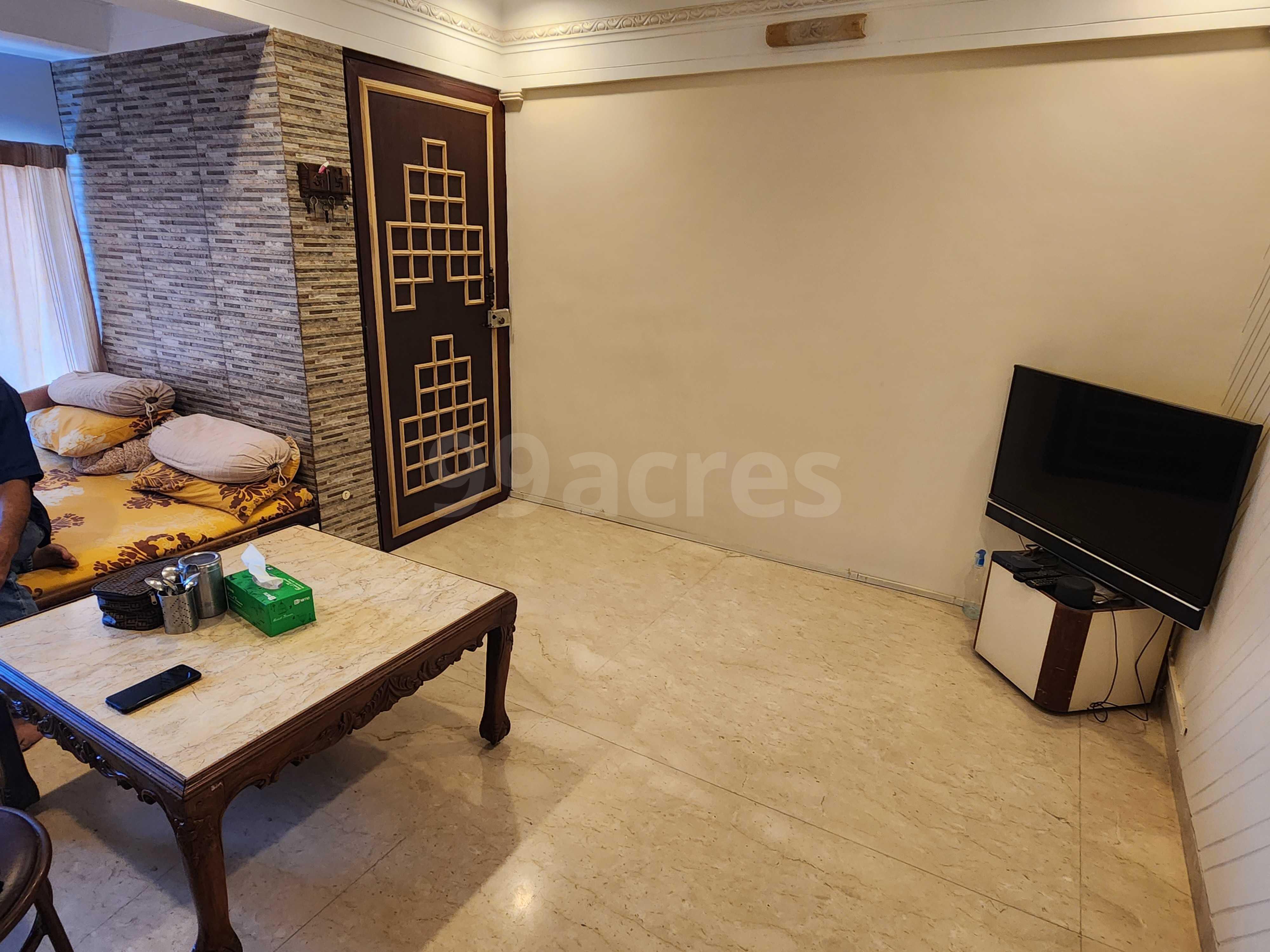 2 BHK Apartment for Rent in North Avenue Road Mumbai