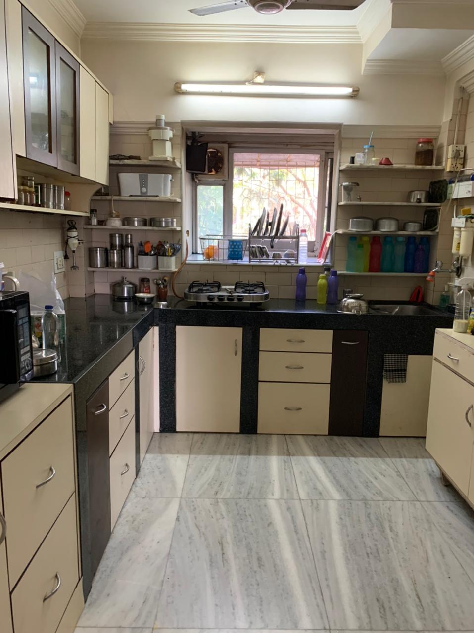 3 BHK Apartment for Sale in Santacruz West Mumbai