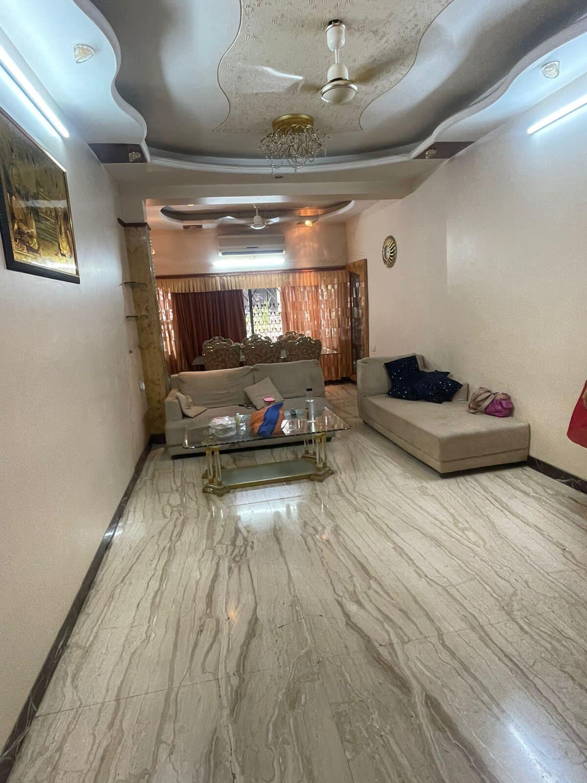 3 BHK Apartment for Rent in North Avenue Road Mumbai