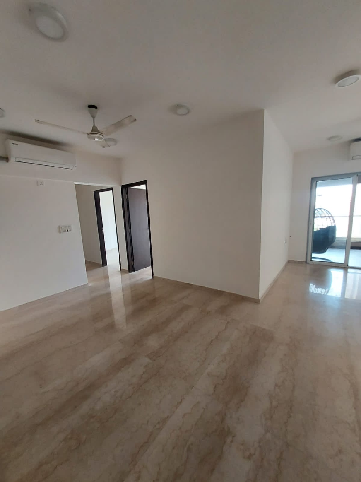 3 BHK Apartment for Sale in Andheri West Mumbai