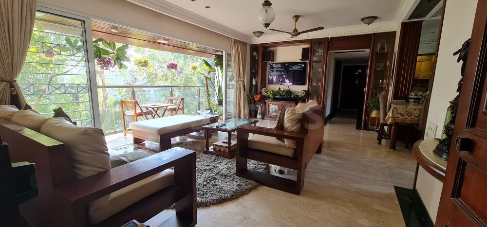 3 BHK Apartment for Sale in Bandra West Mumbai