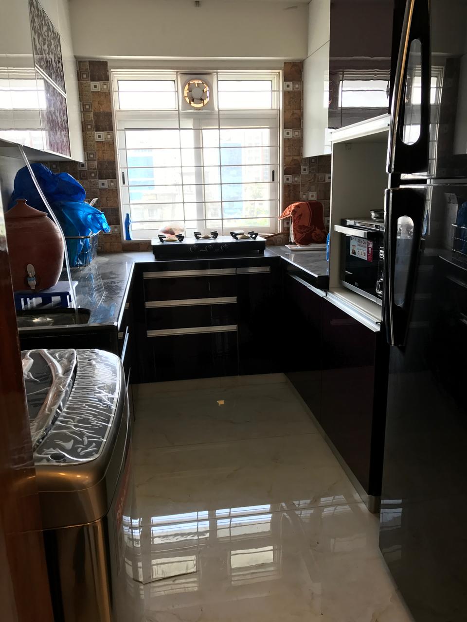 3 BHK Apartment for Rent in 7th Road Mumbai