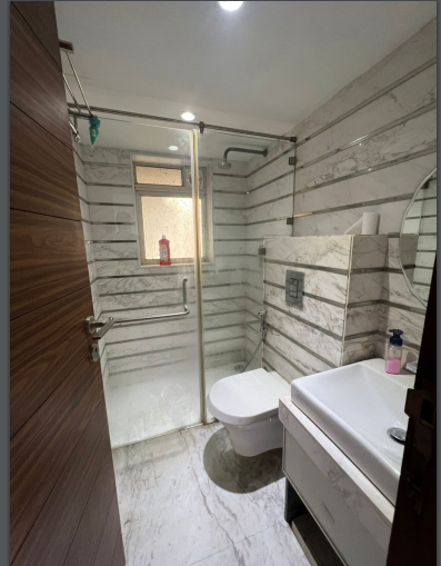 3 BHK Apartment for Rent in Bandra West Mumbai