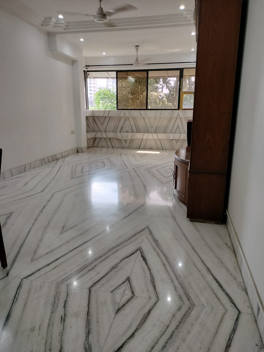 2 BHK Apartment for Rent in Pali Hill Mumbai