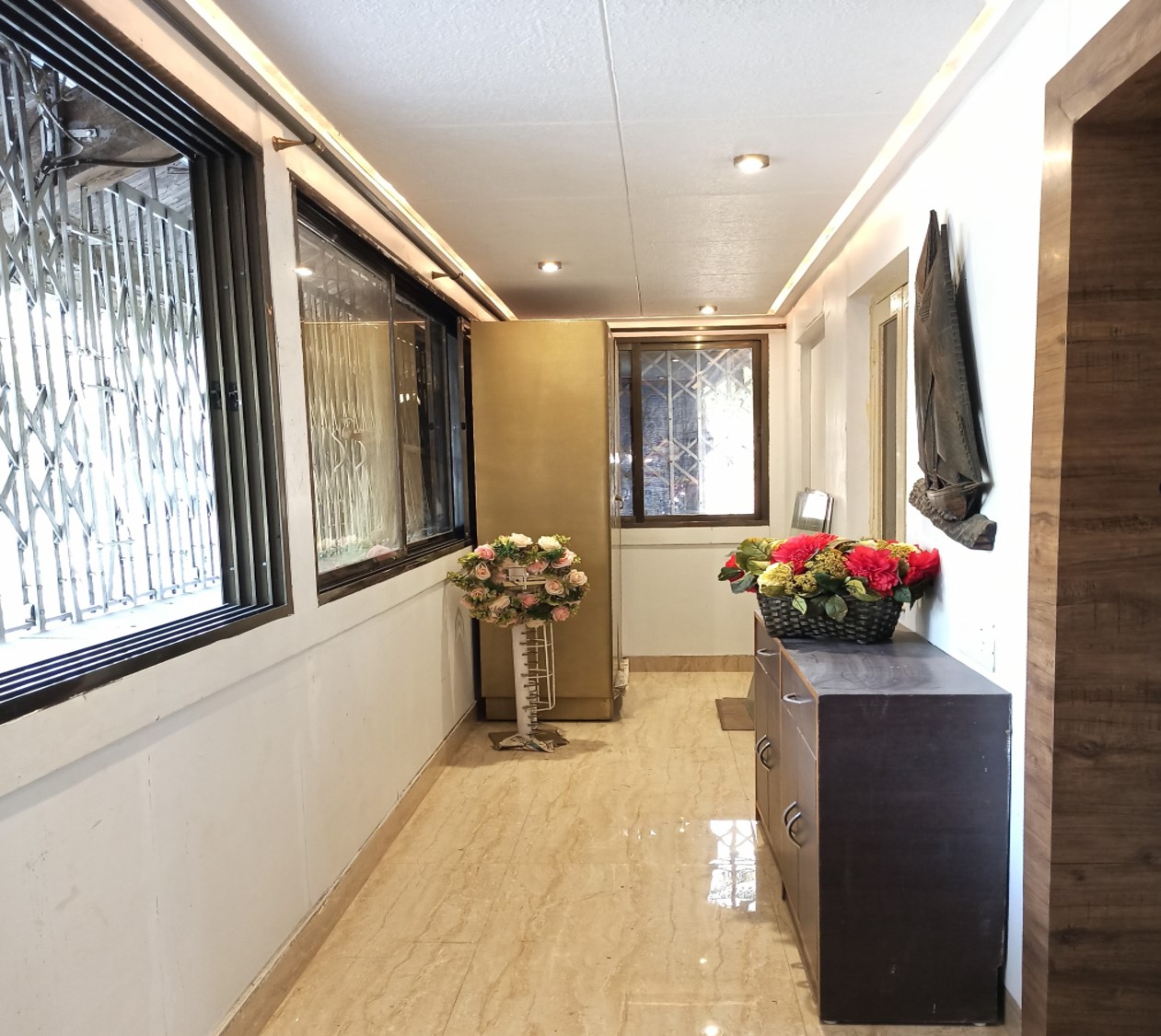 1 BHK Apartment for Rent in 1st Road Mumbai
