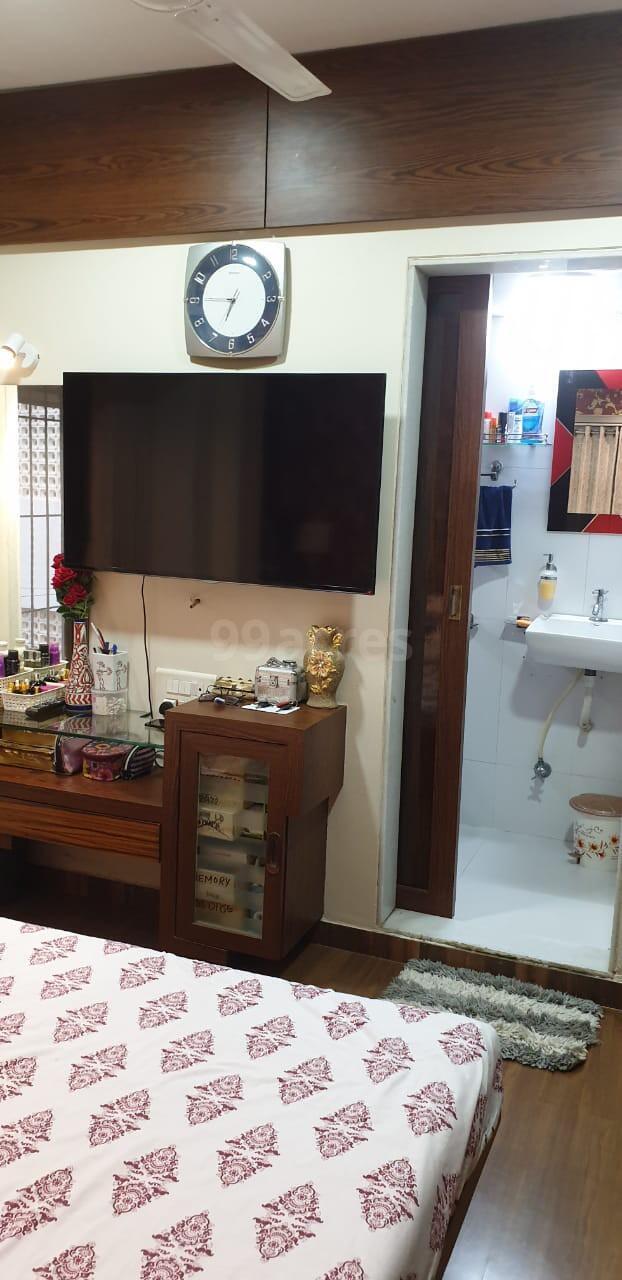 2 BHK Apartment for Sale in Carter  Road Mumbai