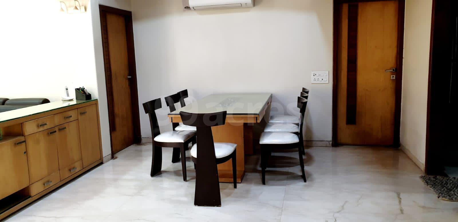 3 BHK Apartment for Sale in Juhu Scheme Mumbai