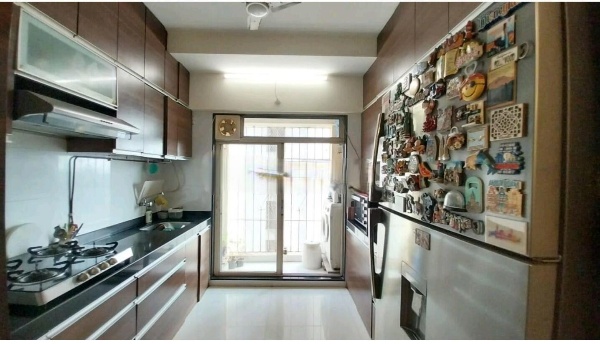 3 BHK Apartment for Rent in Kherwadi Rd Mumbai
