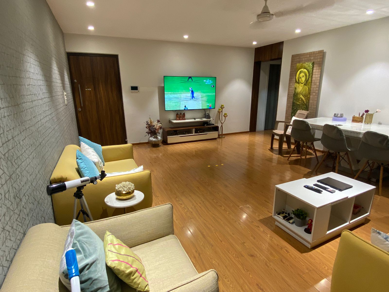 3 BHK Apartment for Sale in Khar West Mumbai
