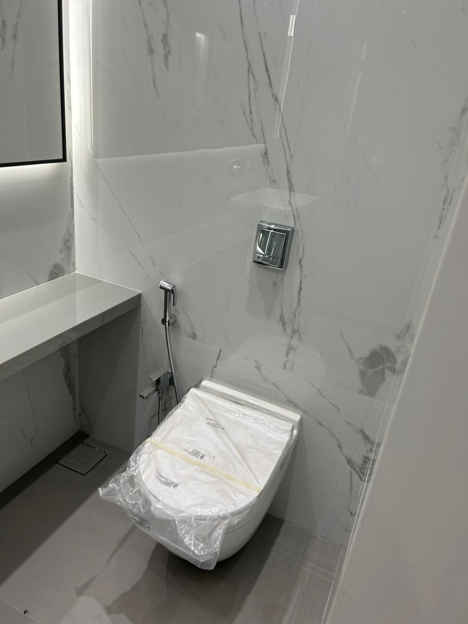 3 BHK Apartment for Rent in Khar West Mumbai