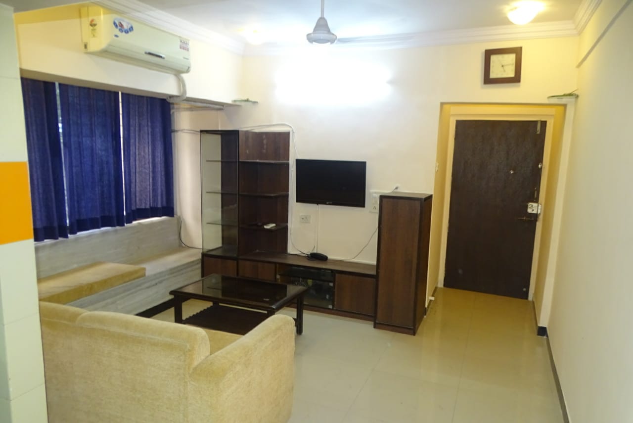 1 BHK Apartment for Rent in Santacruz West Mumbai