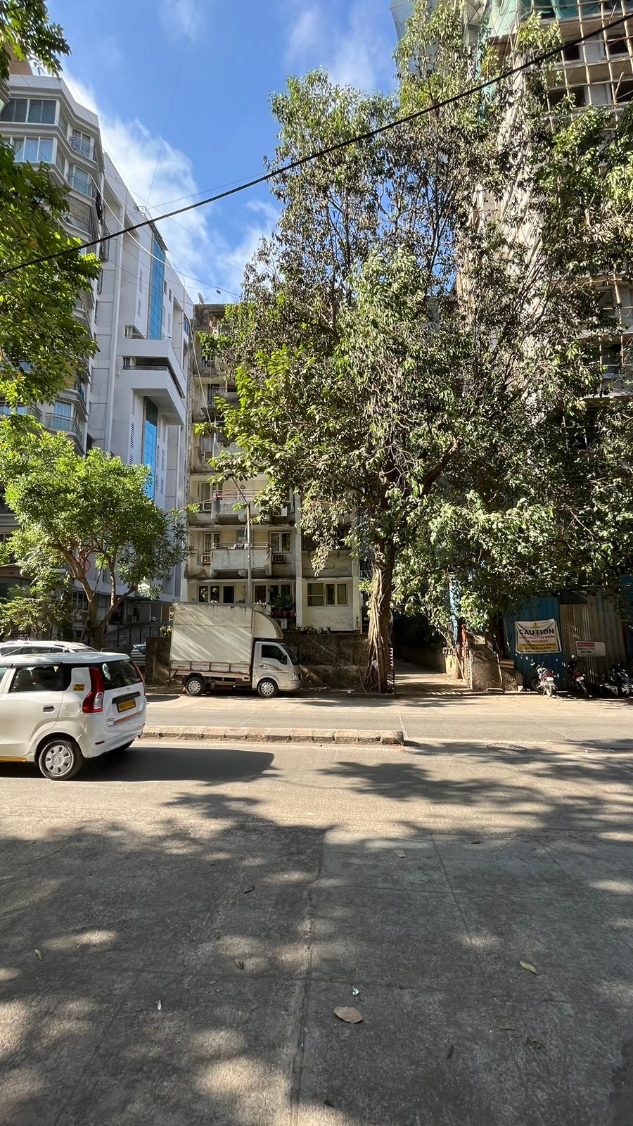 3 BHK Apartment for Rent in Khar Pali rd Mumbai