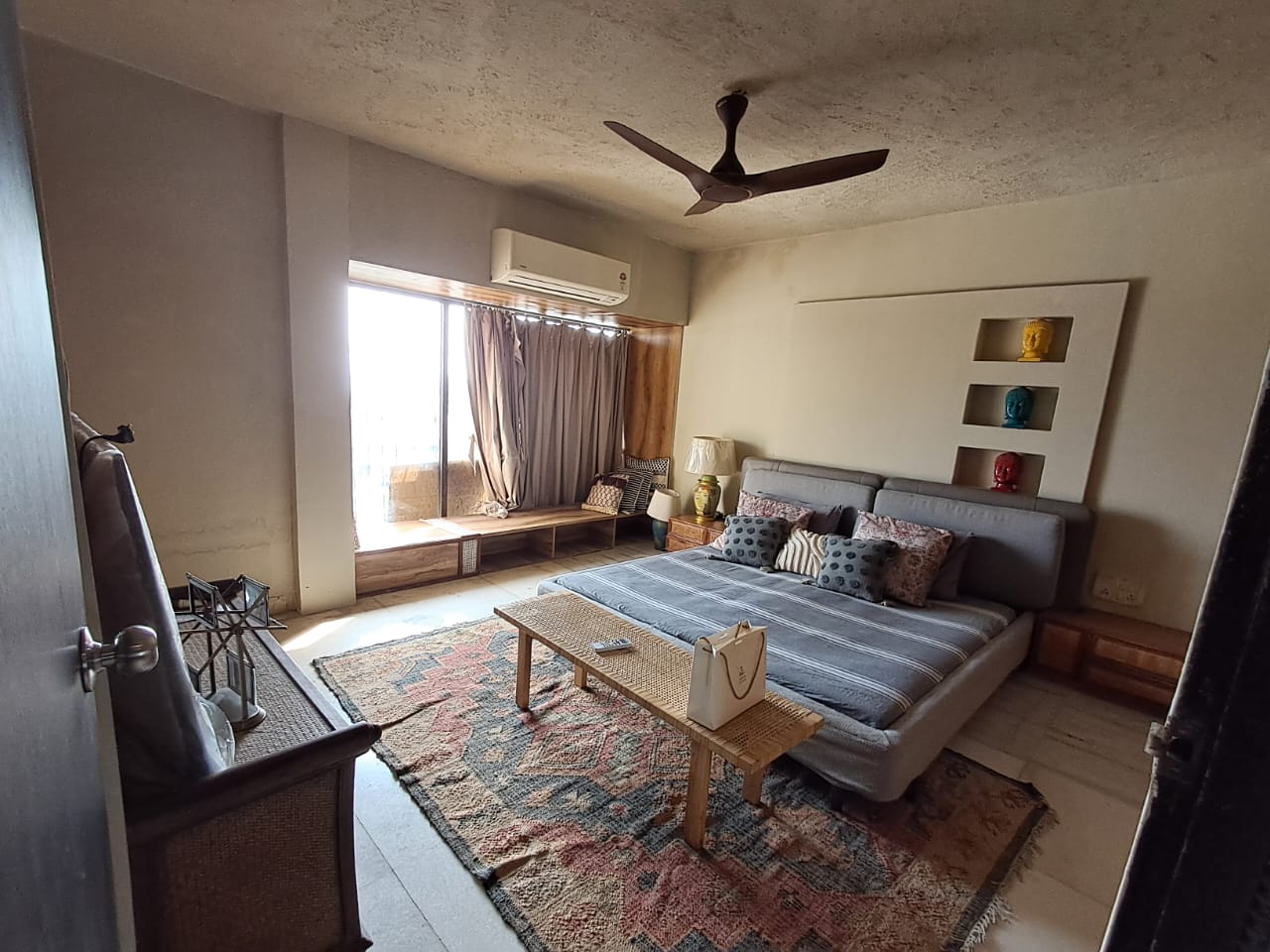 3 BHK Penthouse for Rent in Juhu Versova Link rd Mumbai