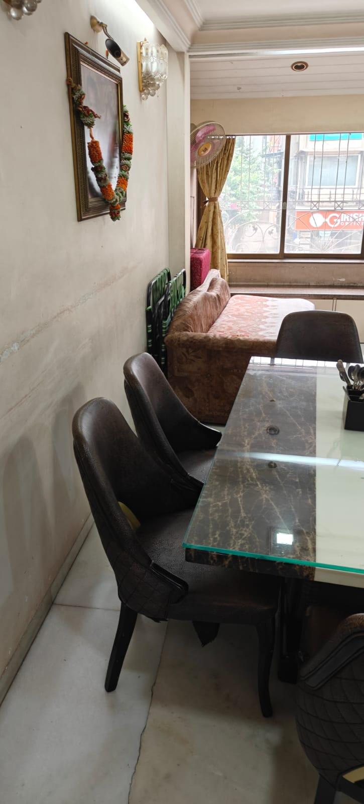 2 BHK Apartment for Sale in Water Field Road Mumbai