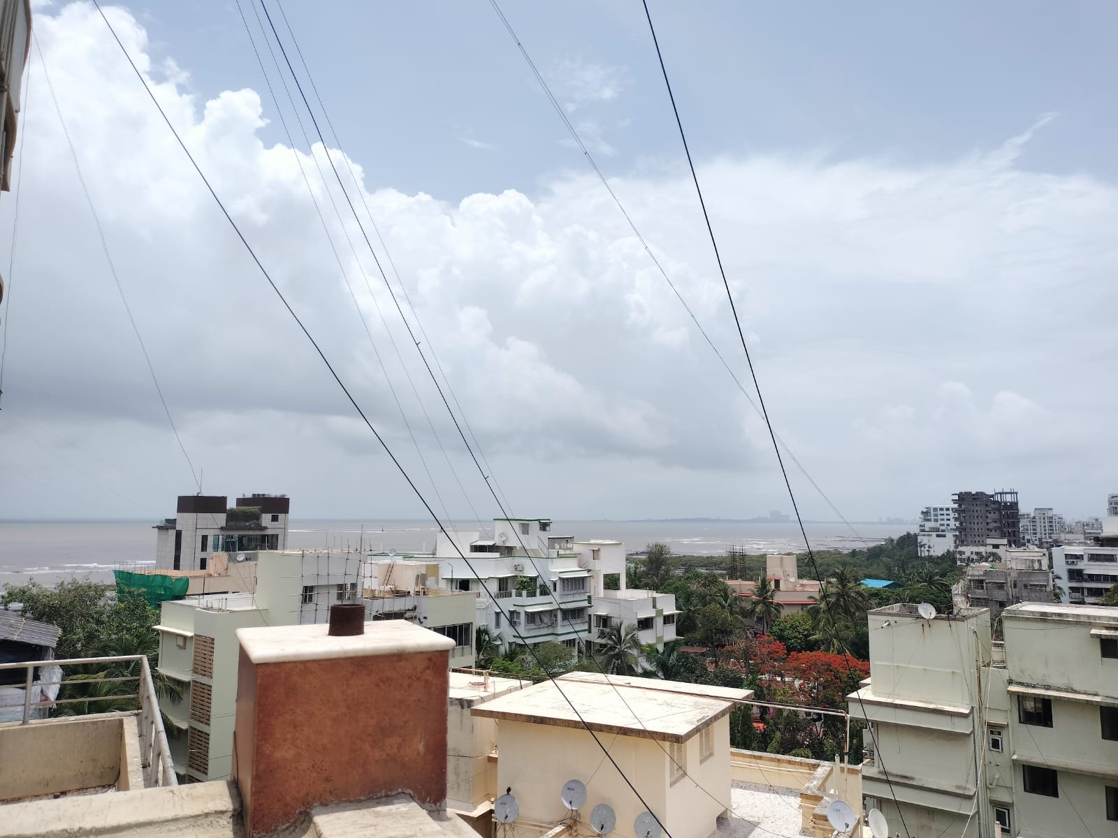 3 BHK Apartment for Rent in Santacruz West Mumbai